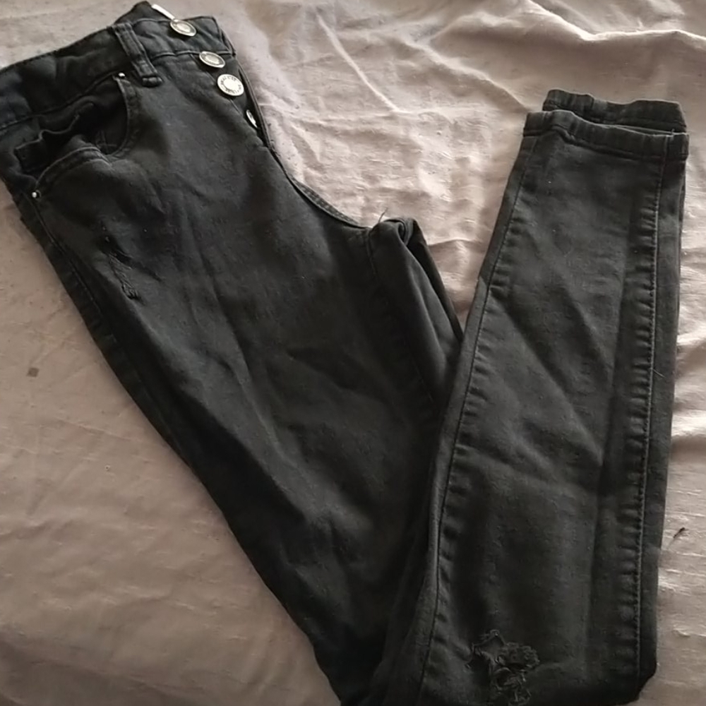 Black ripped jeans